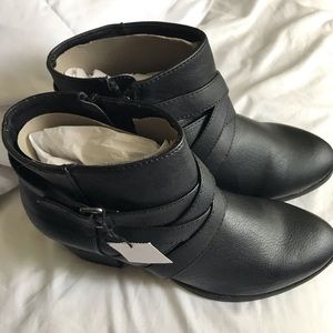 Black Ankle Boots (Wide Width)